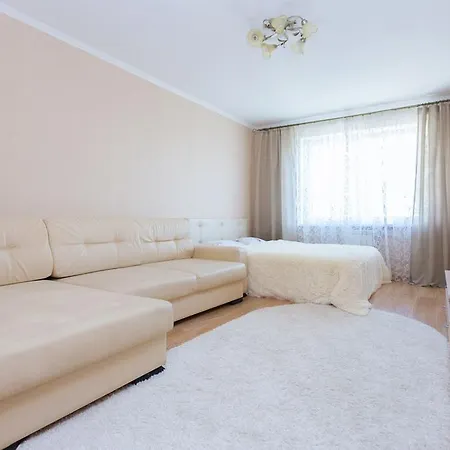 On Prityckogo Apartament *