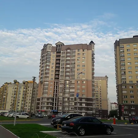 On Prityckogo Apartament Mińsk